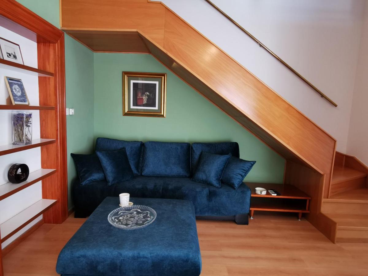 Apartments Lili Flora ザダル エクステリア 写真