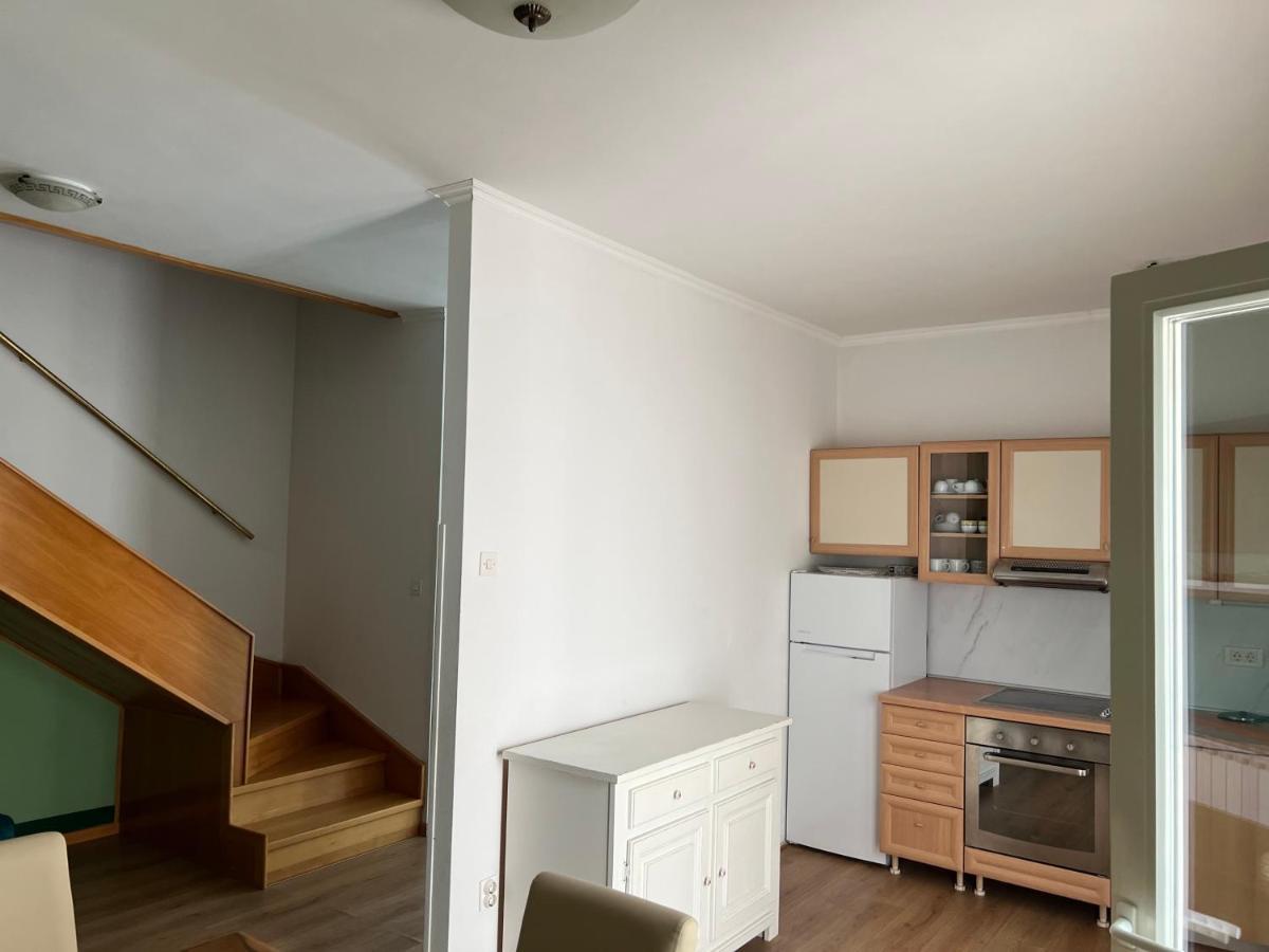 Apartments Lili Flora ザダル エクステリア 写真