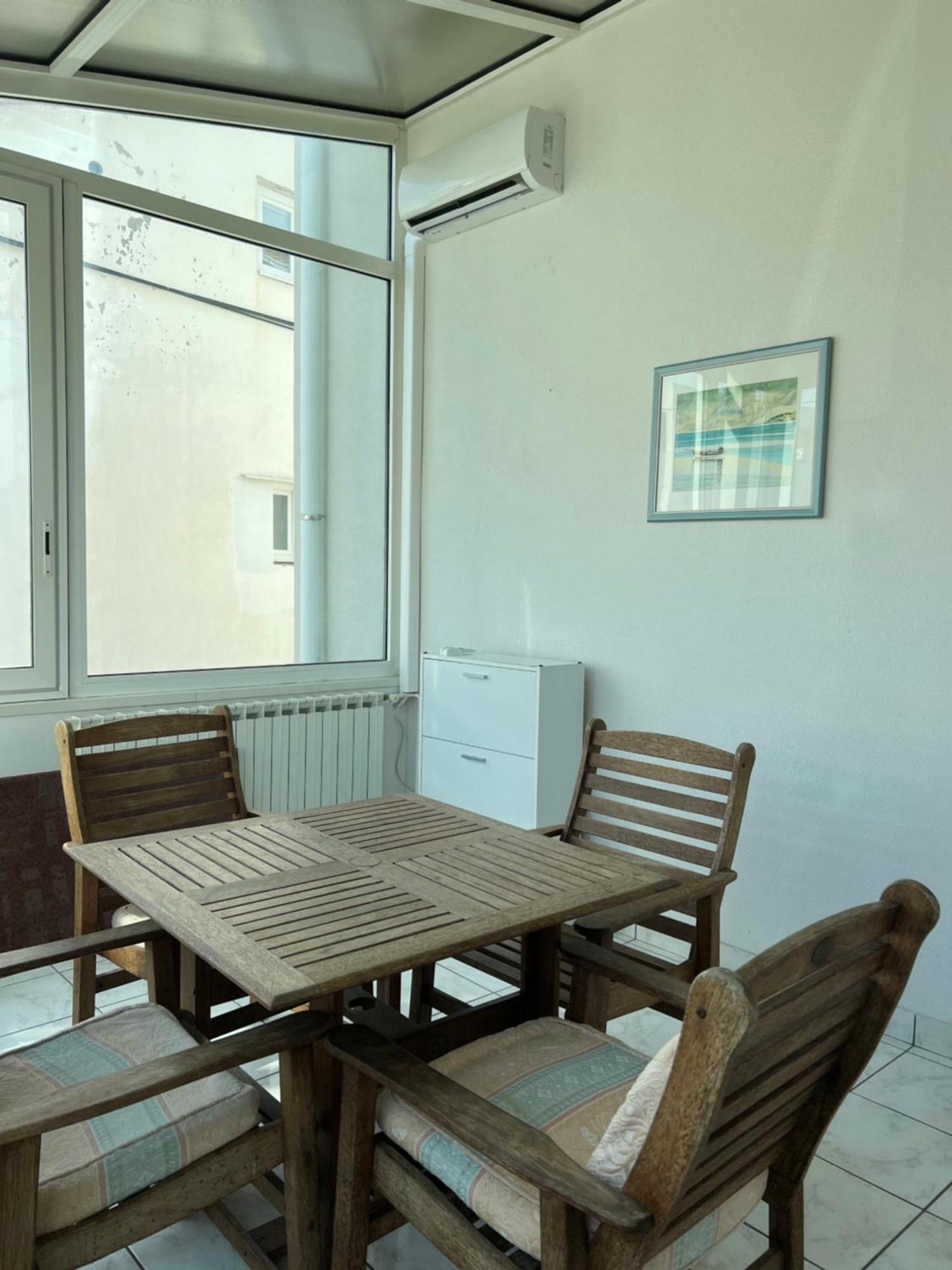 Apartments Lili Flora ザダル エクステリア 写真